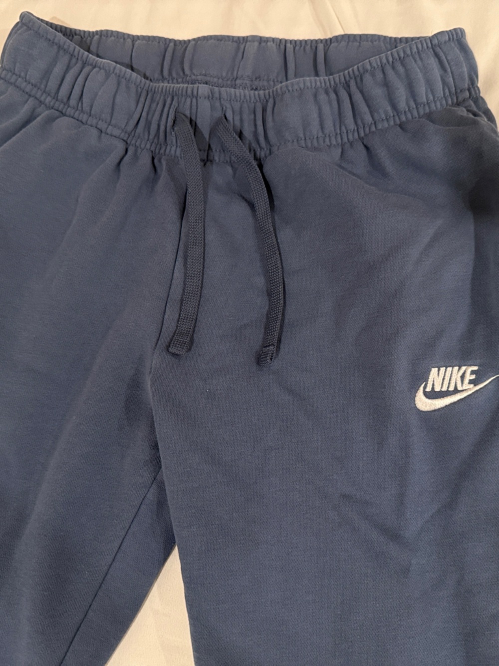Nike Women’s Navy Blue Fleece Jogger Sweatpants - Picture 3 of 3